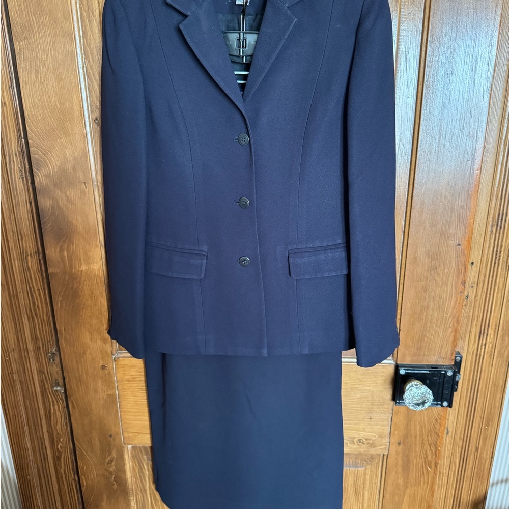 Petite Sophisticate Navy Blazer - Classic Petite Tailoring 3 piece suit.
